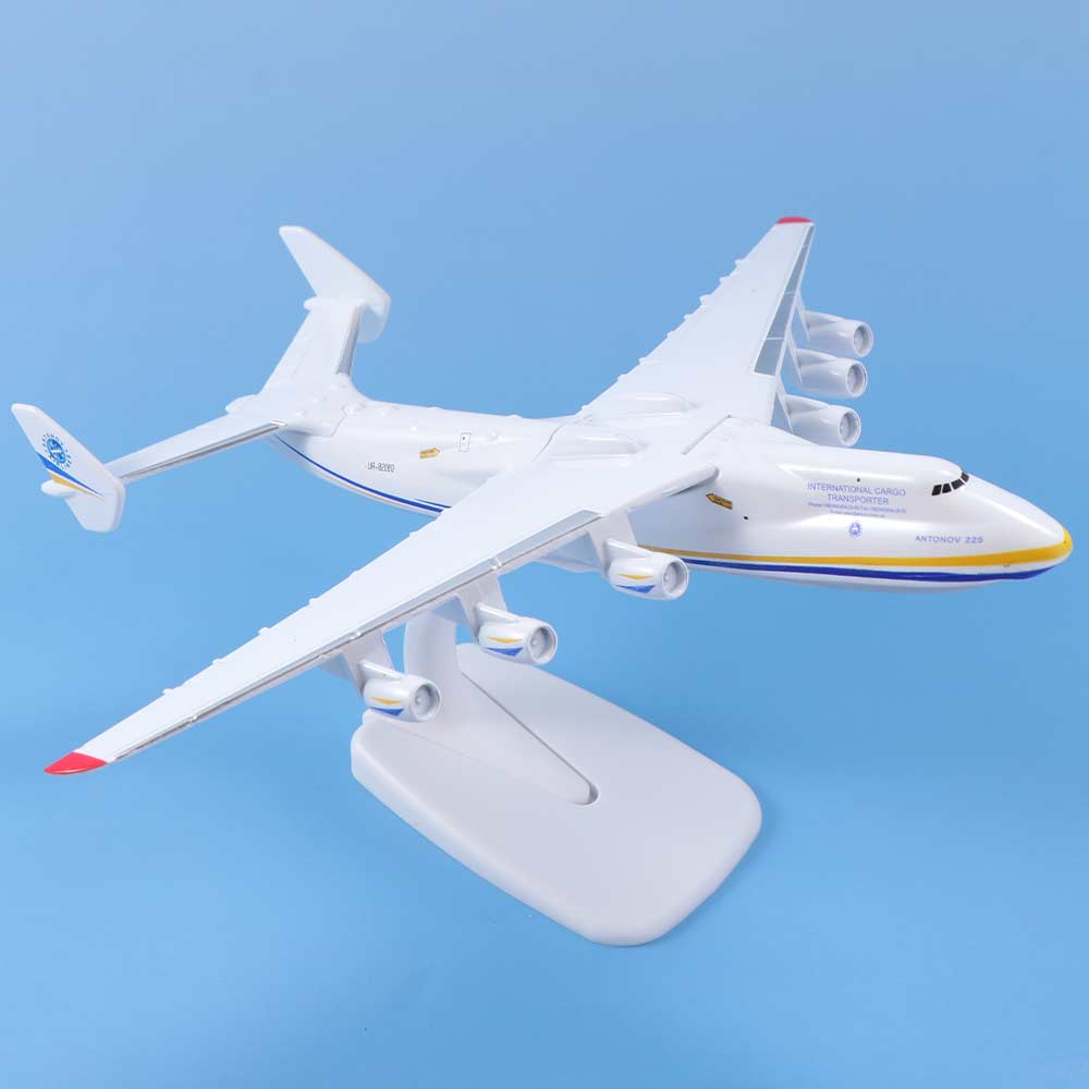 Model Airplane Plastic - Static Aircraft 1/400 Scale AN225 Model